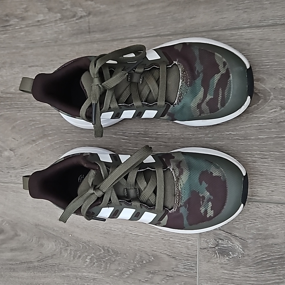 adidas Kids Sneakers running shoes Camo